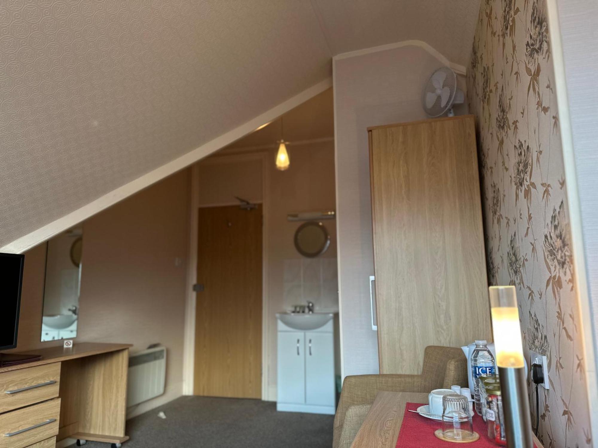 Devonia Express Hotel Eastbourne Værelse billede