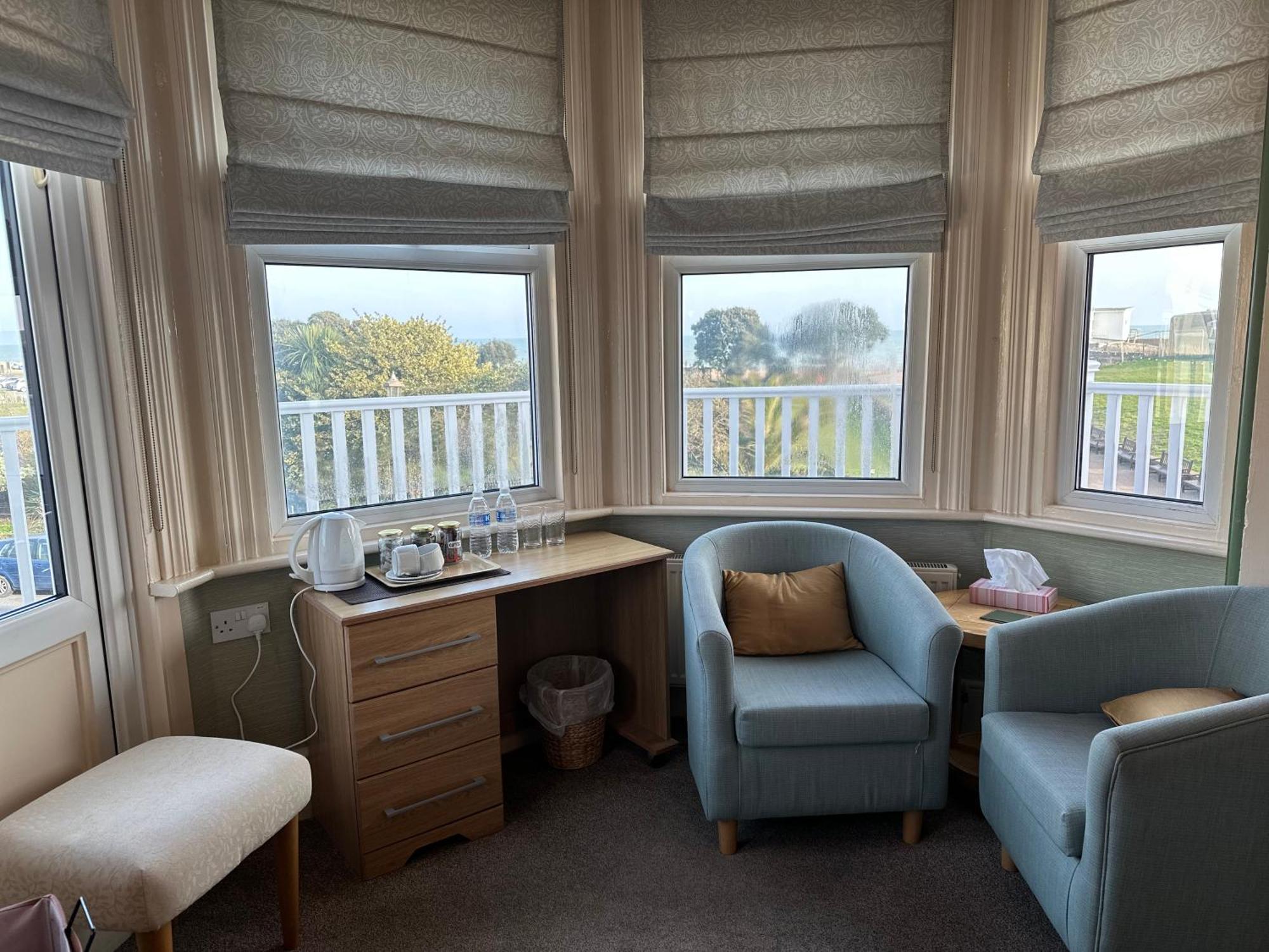 Devonia Express Hotel Eastbourne Eksteriør billede